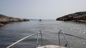 Passeio de barco no Rio em dias nublados