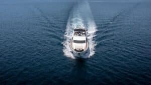 O "Sim" Mais Exclusivo do Brasil: Como Planejar o Pedido de Casamento Perfeito a Bordo