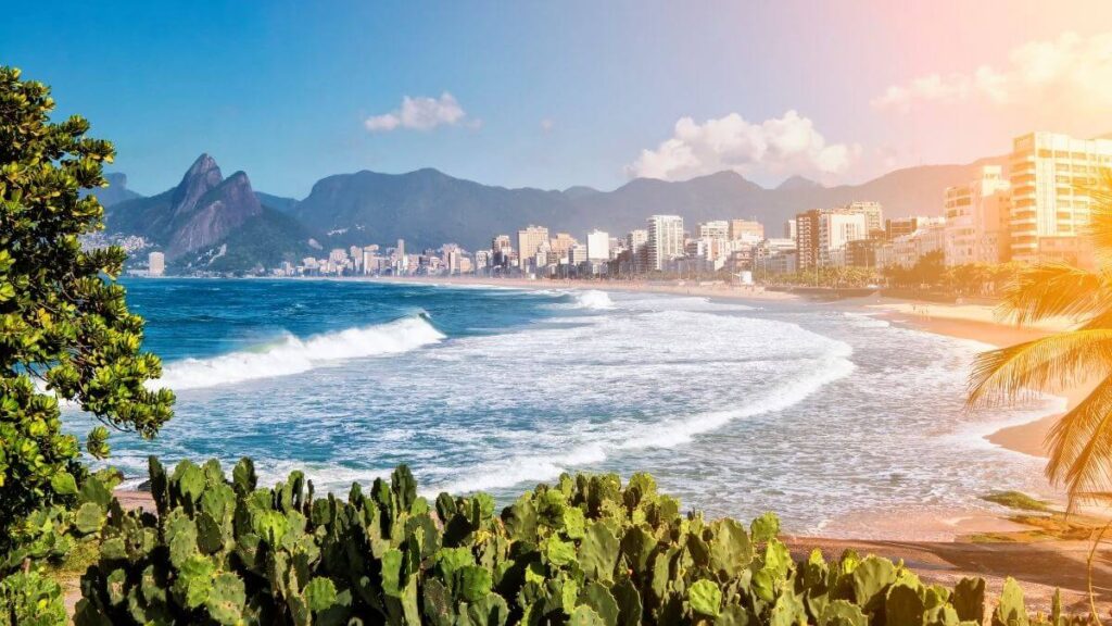 O Que Perguntar Antes de Contratar um Passeio de Barco no Rio de Janeiro?