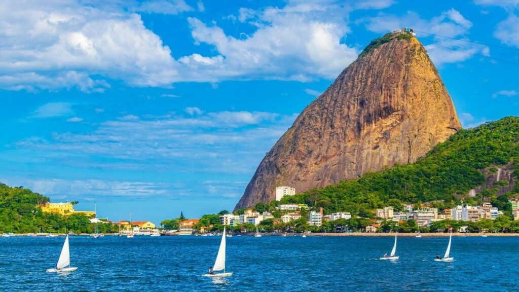 Passeio de Barco no Rio é Seguro para Turista Estrangeiro?